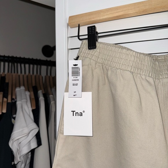 Aritzia ‘TNA Christie Pant’ in Cream - Picture 2 of 9